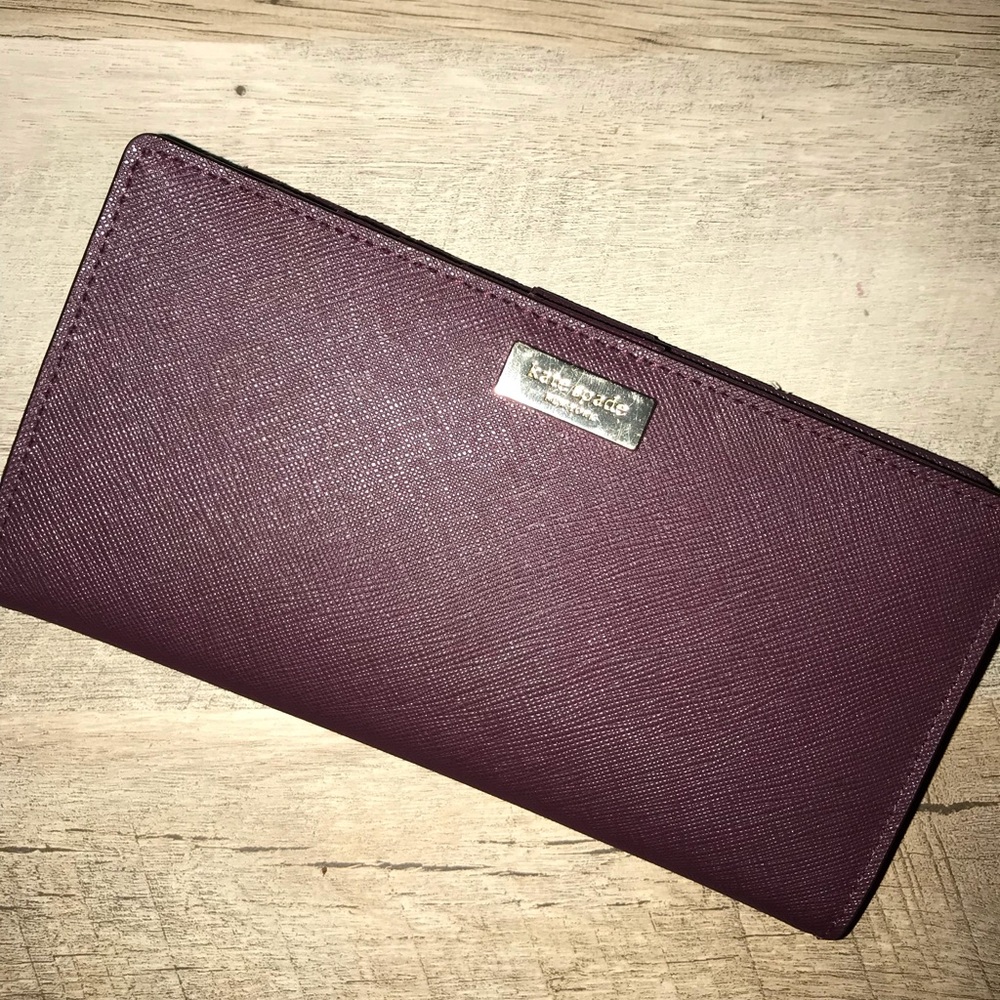 Kate spade maroon wallet